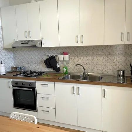 Apartment Angolo Di Paradiso